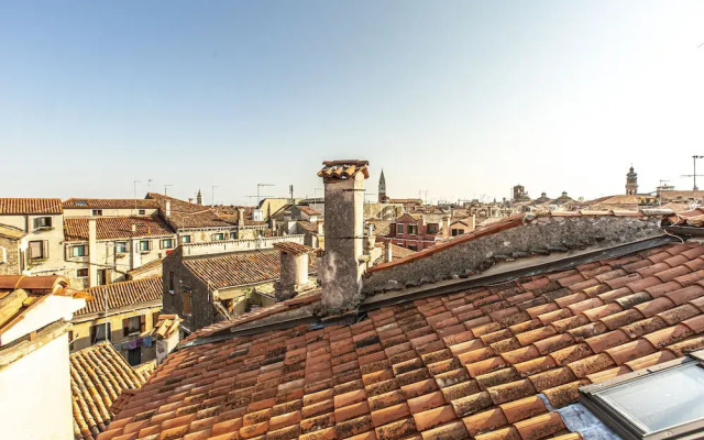 Attico Dei Miracoli R&R