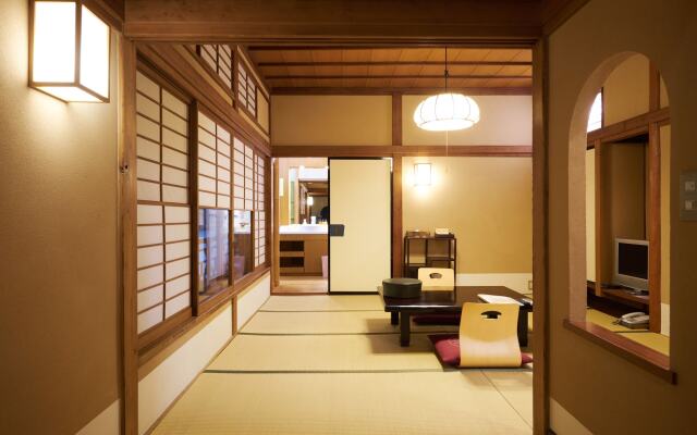 Ryokan Motoyu Kansuiro