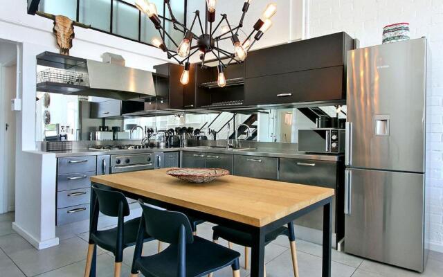 Manhattan Place Penthouse