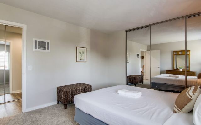 The Luxe Suites of Temecula Heights