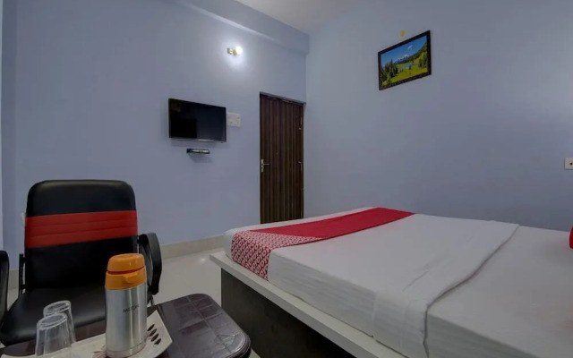 Dhanraj Residency by OYO Rooms