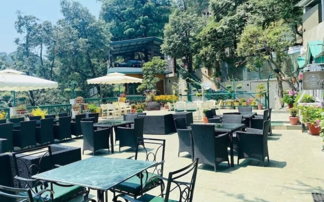 Hotel Mongas