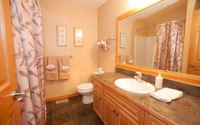 Keremeos Creek Crossing by Apex Accommo