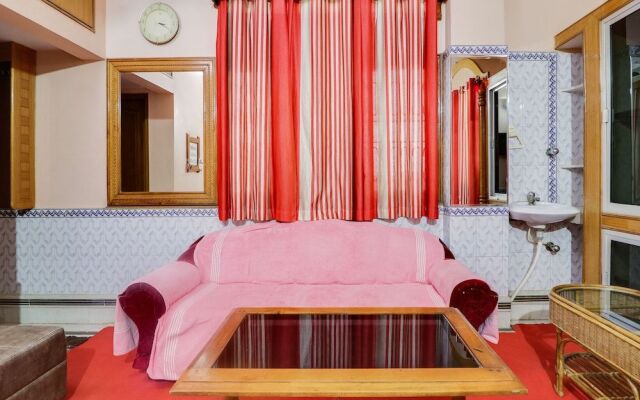 Spot On 45094 Hotel Madhu Complex