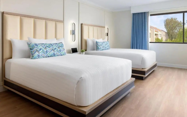 The Anza - A Calabasas Hotel