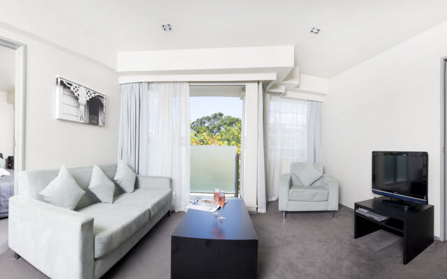 Quest Ponsonby