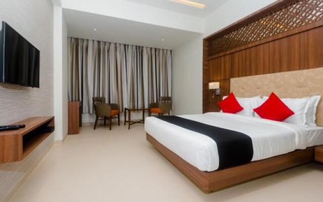 Capital O 28004 Hotel Mathoshree