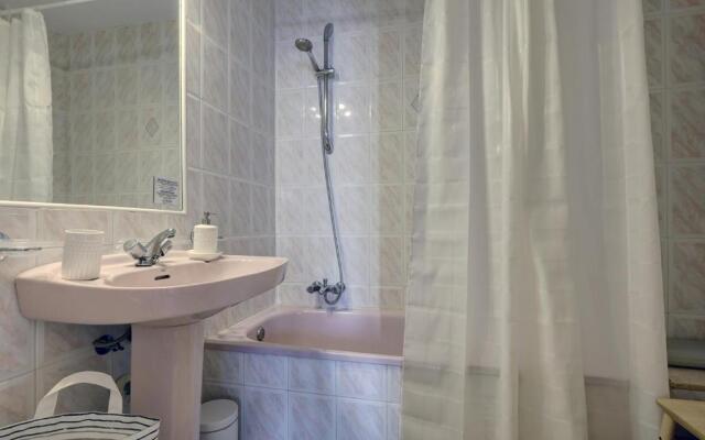053 - Two Bed Mijas Golf Apartment With Heated Pool