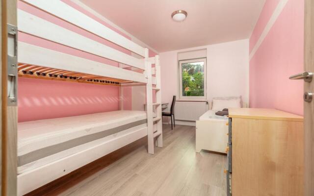 LTE Apartments