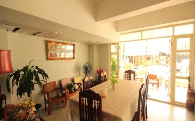 Baan Permchan Guesthouse