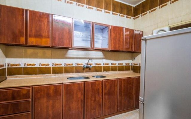 Al Raha Rotana Hotel Apartments