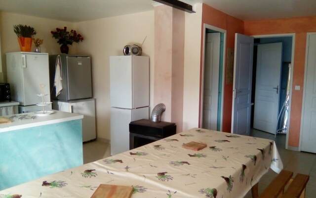 LES TRUFFIERS Cabane