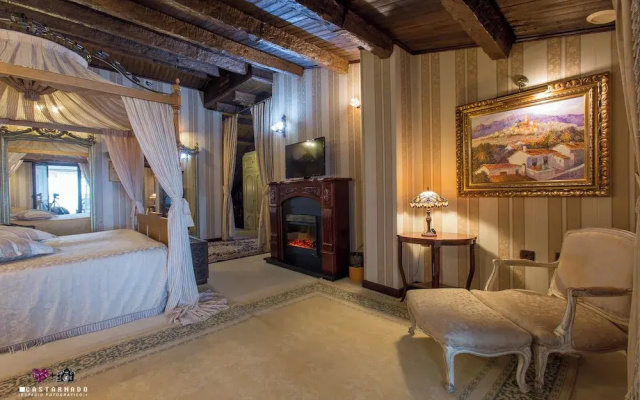 Hotel Masia de Lacy