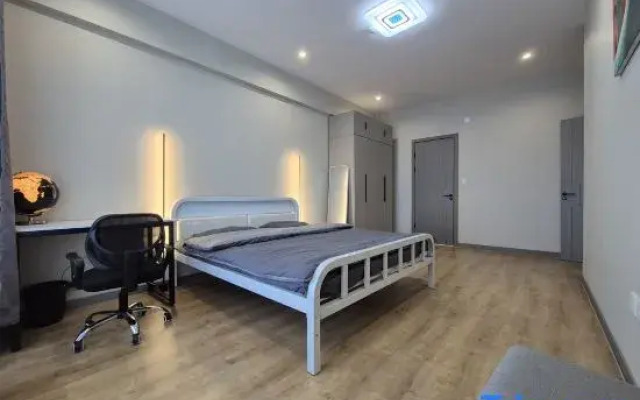 Spacious Central 2BR | 10 Guests | Near essentials