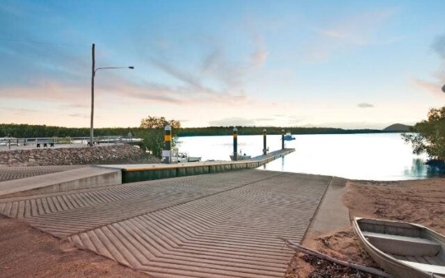 Hinchinbrook Marine Cove Resort