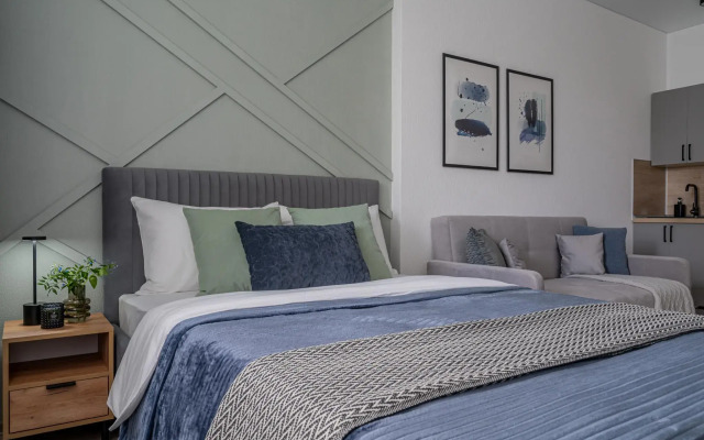 Апартаменты на проспекте Академика Сахарова 81