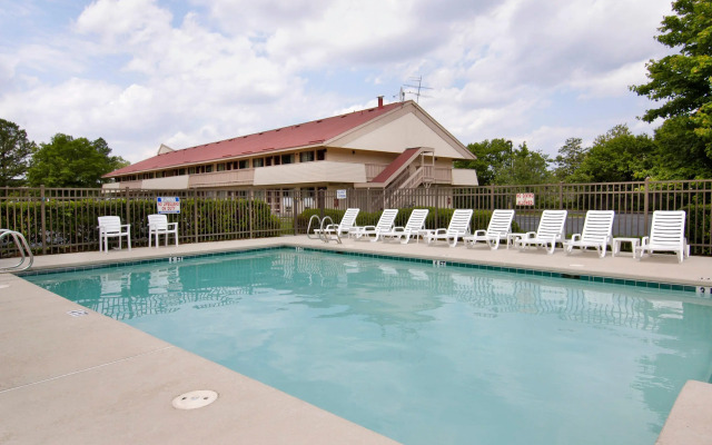 Red Roof Inn Virginia Beach