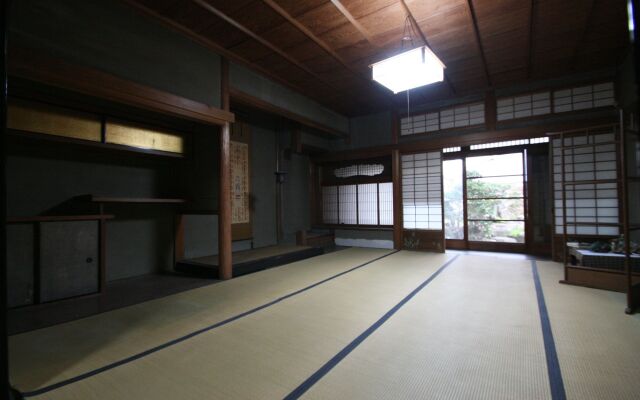 HARUYA Naramachi - Hostel