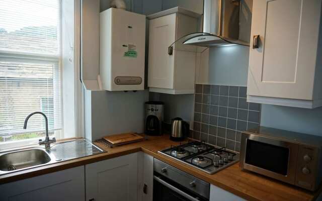 Inviting 2-Bed House in Hebden Bridge