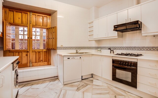 Eva Recommends Lepanto