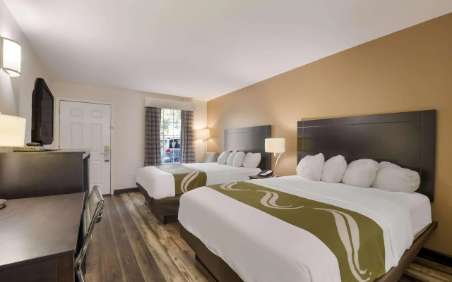 Quality Inn Decherd / Winchester