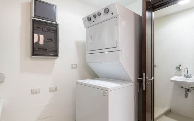 Z Casa Marea 2 Bedroom Condo by Redawning