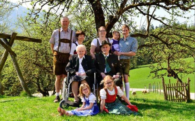 Familienbauernhof Glockriegl