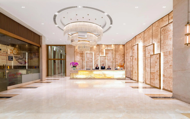 Park Lane Hotel