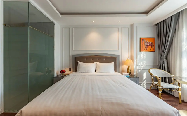 Golden Star Hotel & Apartment
