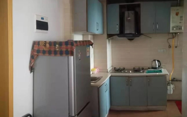 Apple Apartment
