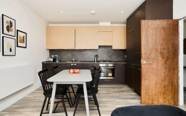 The Harlesden Breakout - Glamorous 2bdr Flat