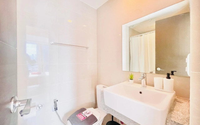 Uptown Parksuites 2
