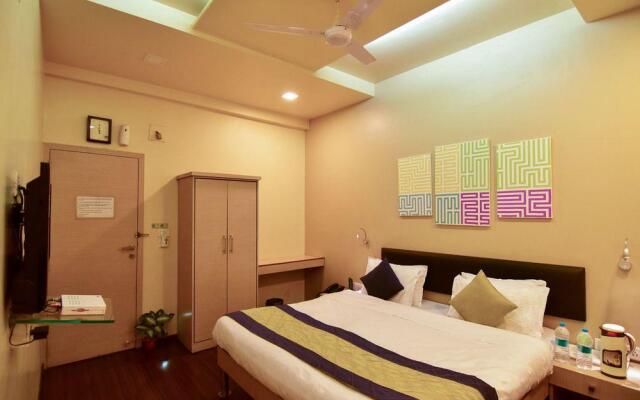 Sapna Executive