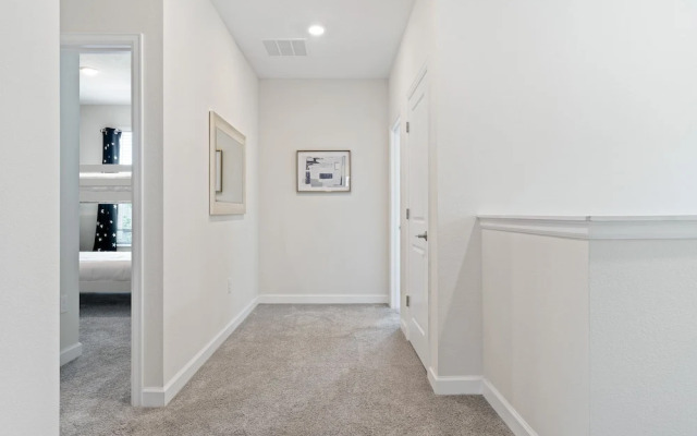 Dashing Family Home Stl113