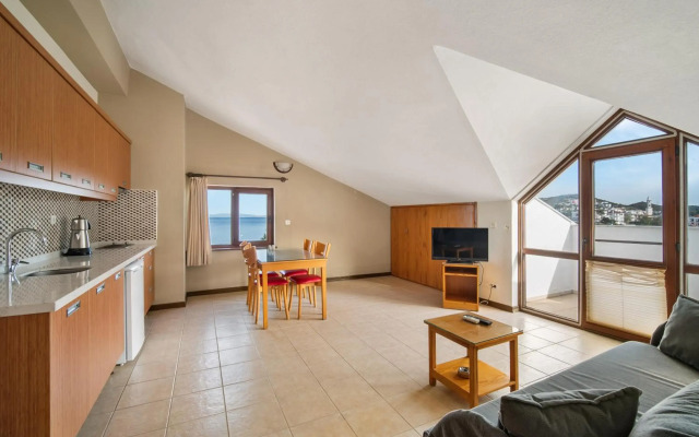 Fora Apart Hotel