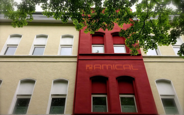 Hotel Amical