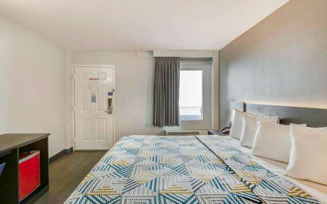 Motel 6 Atlanta, GA - Midtown