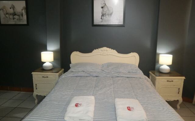 Strenua Santa Maria Suites