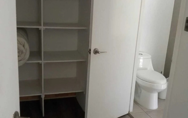 Hermosa Gran Casa con Piscina en Olmue