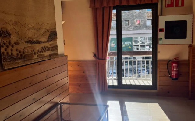 Petit Hotel