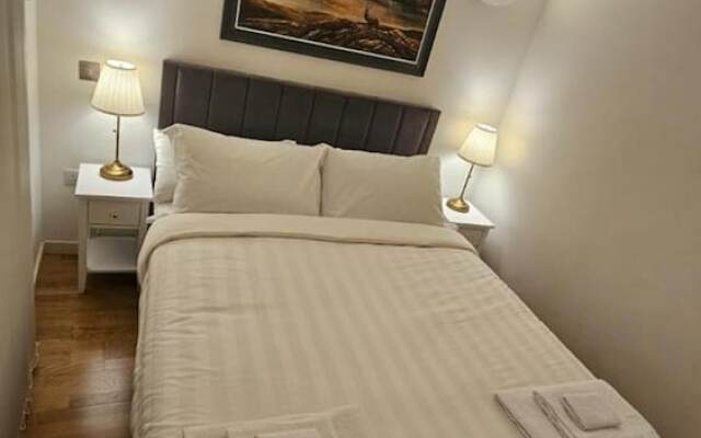 Luxury Apartment in Canary Wharf
