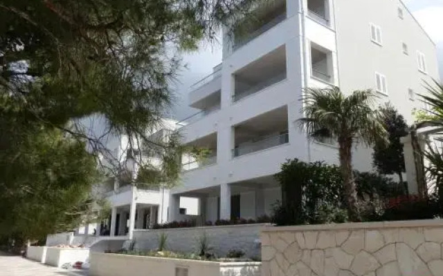 Apartments Ban