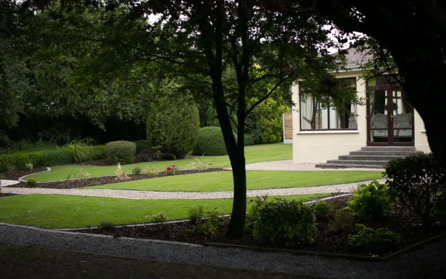 Shamrock Lodge Hotel