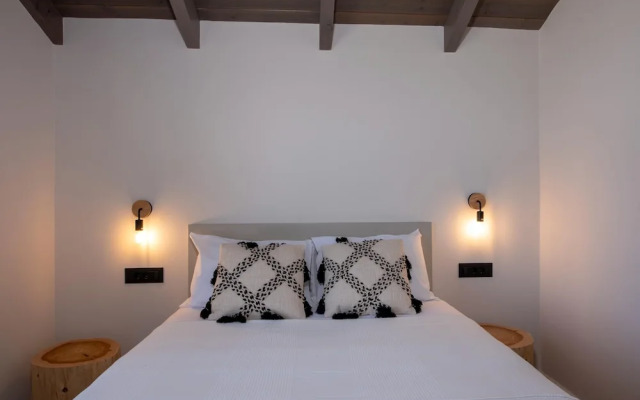 Armour Eclectic Villa