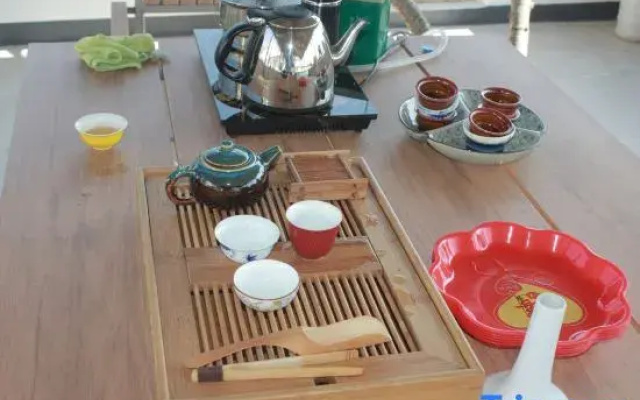 Yi County Bishan Yunhai Chinese Inn