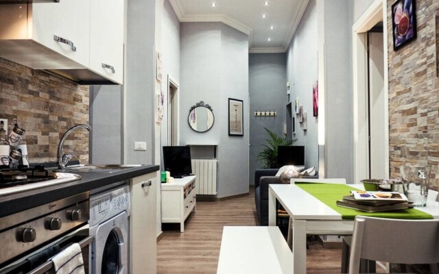 Renewed, Spacious Flat/6 Guests/termini Station