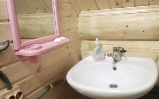 Cottage pid Gorou
