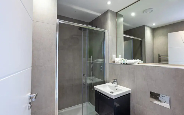Spacious Two Bedroom Penthouse in MCR City Centre