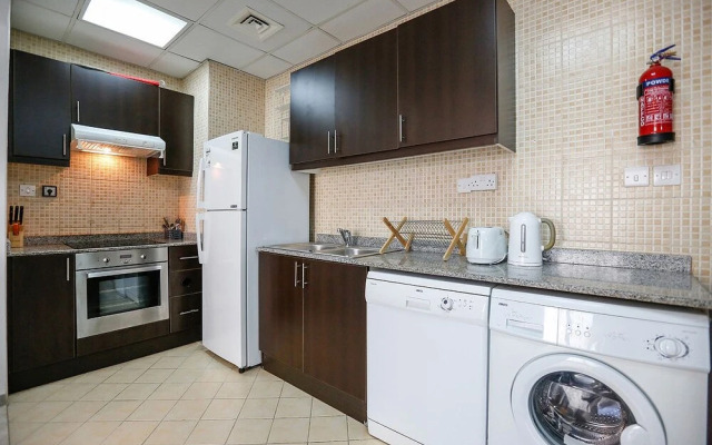 Kennedy Towers - Marina Wharf