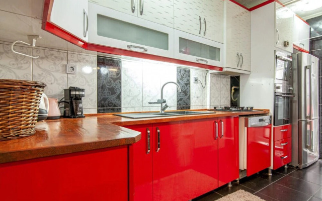 Wonderful Apartment Close to Malls in Sisli